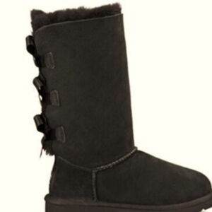 Rampage Faux Fur Bow on Back Boots sz 8M